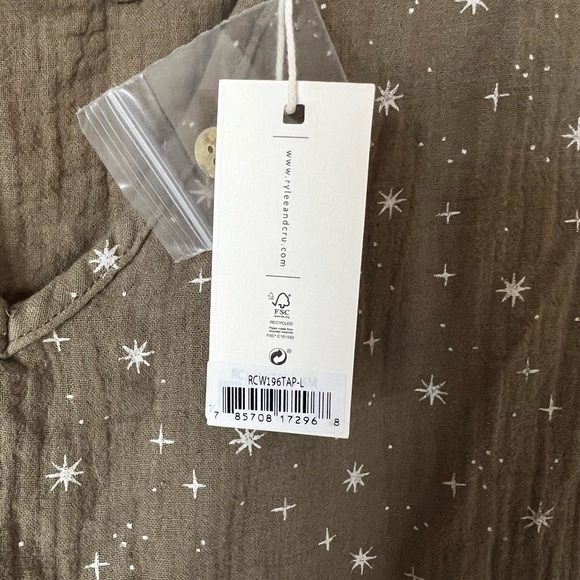 Rylee + Cru Piper Dress - stars - Picture 5 of 5